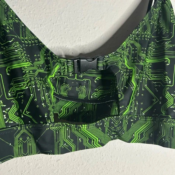 iHeartRaves Green Matrix Bralette Style Crop Top Size 2XL - Picture 3 of 9